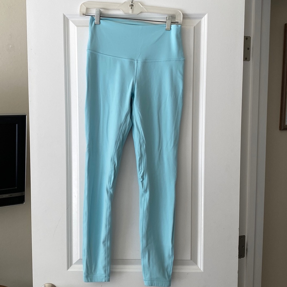 Lululemon light blue leggings never worn.